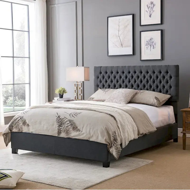 Kaelyn Upholstered Tufted Queen Bed