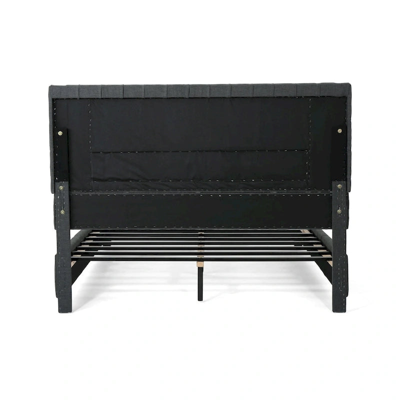 Kaelyn Upholstered Tufted Queen Bed